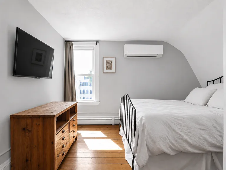 246 Cypress St #4 — Photo 19
