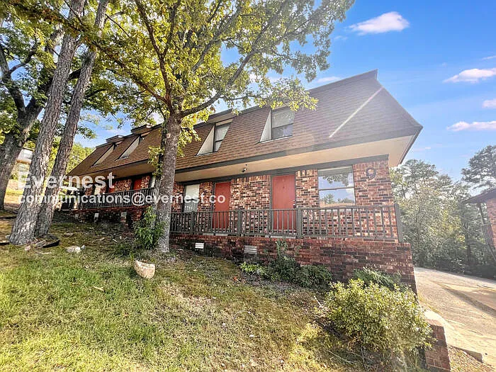 9 Meredith Ct #1 — Photo 3