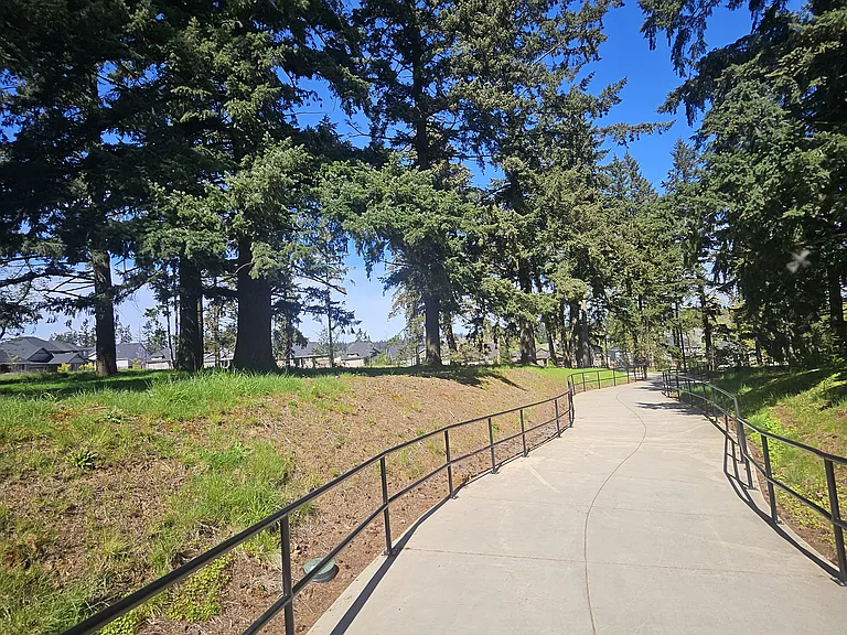 11715 SW Valencia Ln #306 — Photo 29