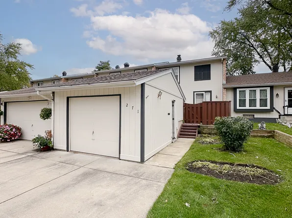271 Colony Green Dr, Bloomingdale, IL 60108