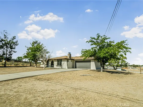11694 Pepper St, Hesperia, CA 92345
