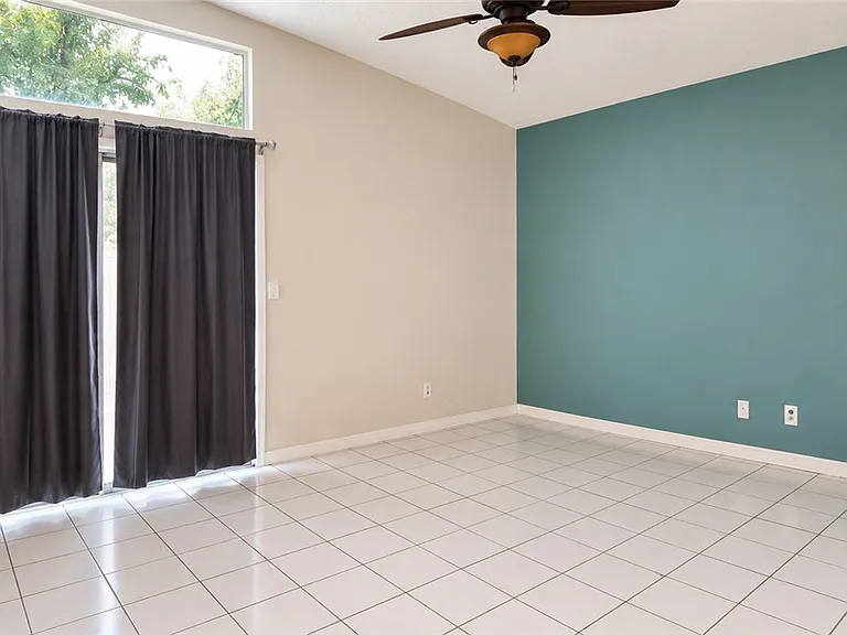 44 Fantasia Ln — Photo 7