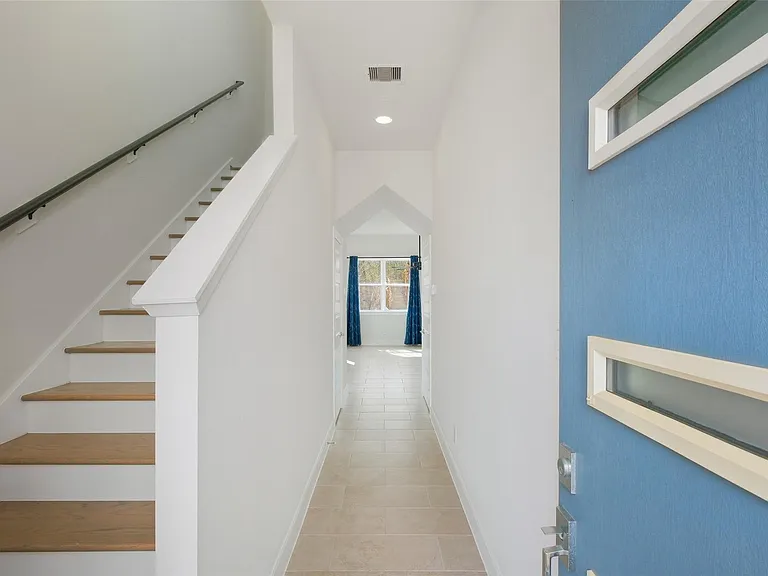 603 Press St — Photo 3