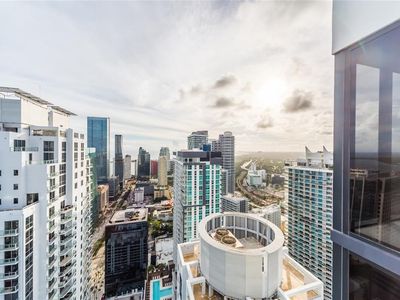 1010 Brickell Ave #4805, Miami, FL, 33131