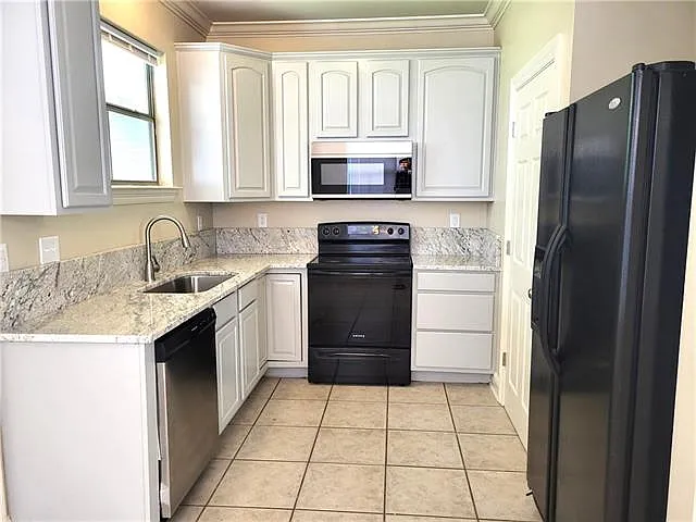 172 Remmy Ct — Photo 5