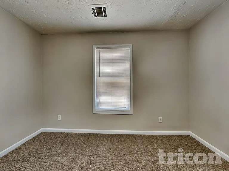 616 Magnolia Dr — Photo 13