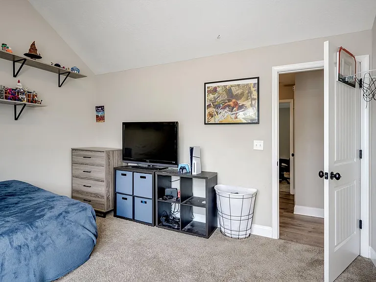 5504 Meghan Ln — Photo 20