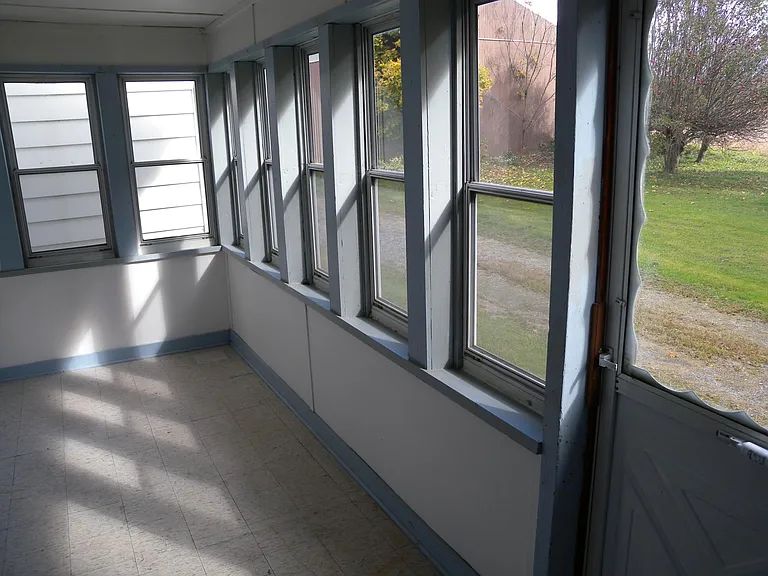 8960 Hatch Hollow Rd — Photo 22