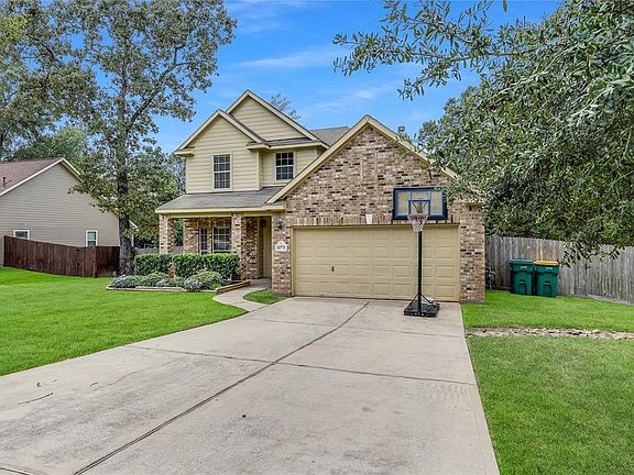 3rd image of 10775 Forest Creek Dr