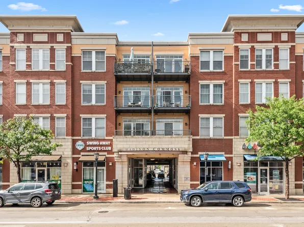 7243 Madison St APT 204, Forest Park, IL 60130