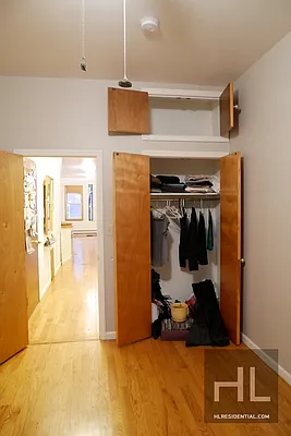 Rented by Highline Residential | media 32