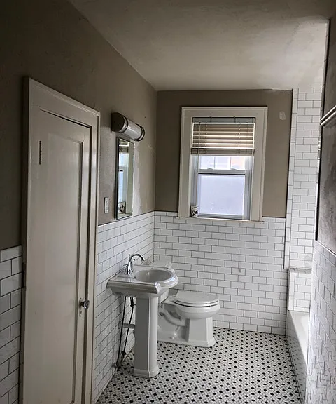 4107 B St — Photo 9