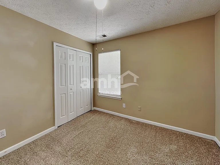 253 Woodcreek Way — Photo 15