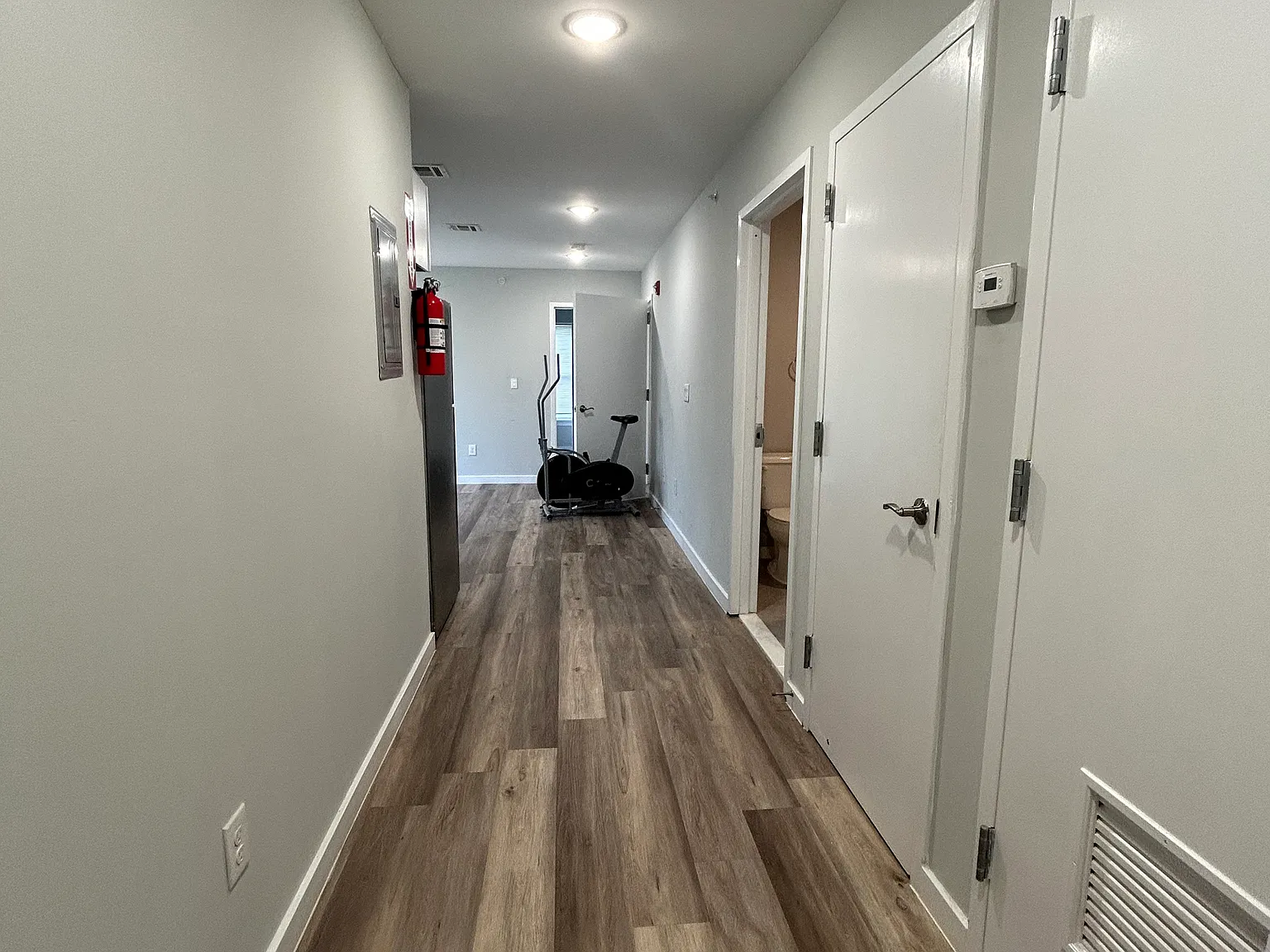 154 Hamilton Ave — Photo 3