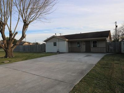 2309 36th Ave N, Texas City, TX, 77590