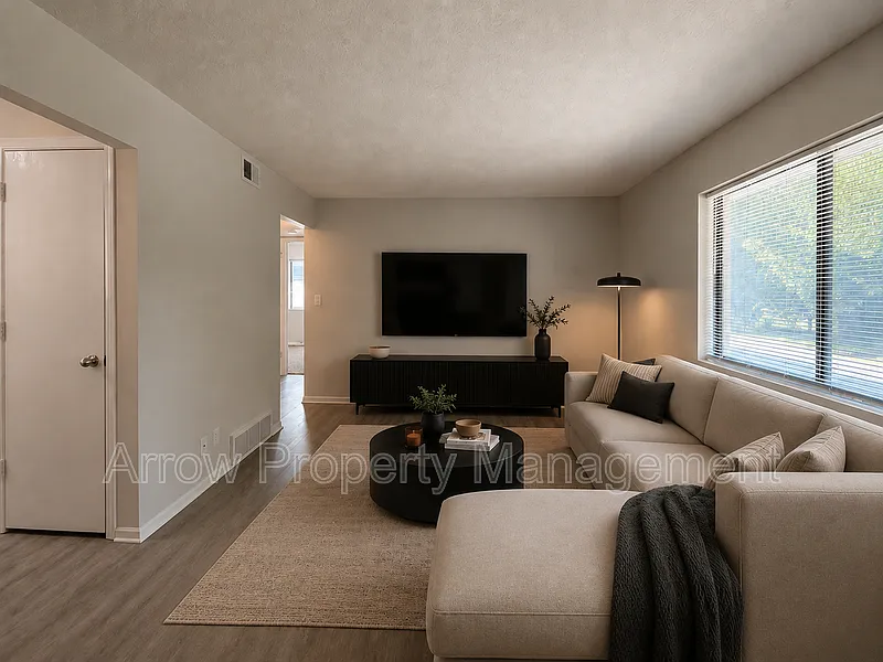 2 bed, 1.0 bath, 736 sqft, $975 — Photo 4