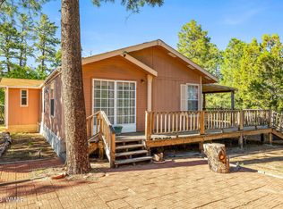 2097 Gilbert Ln, Overgaard, AZ 85933