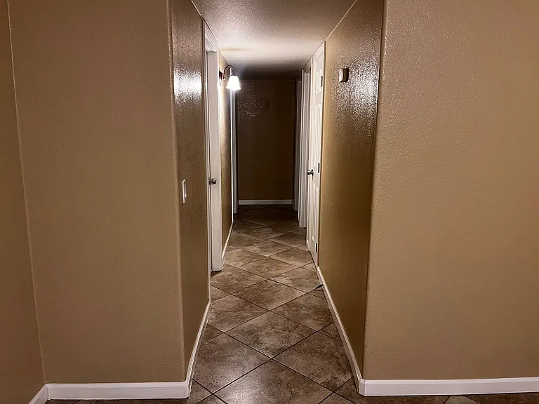 1662 Aurora Dr — Photo 12