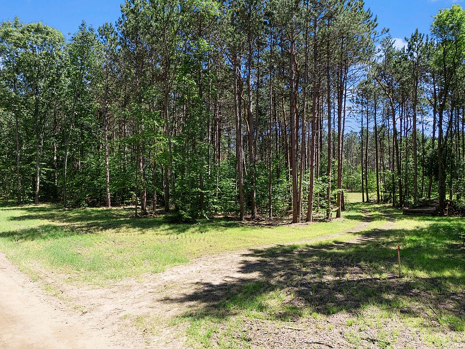2nd image of W Scout Rd