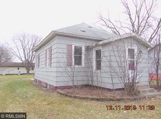 133 Brooks St S, Eden Valley, MN 55329