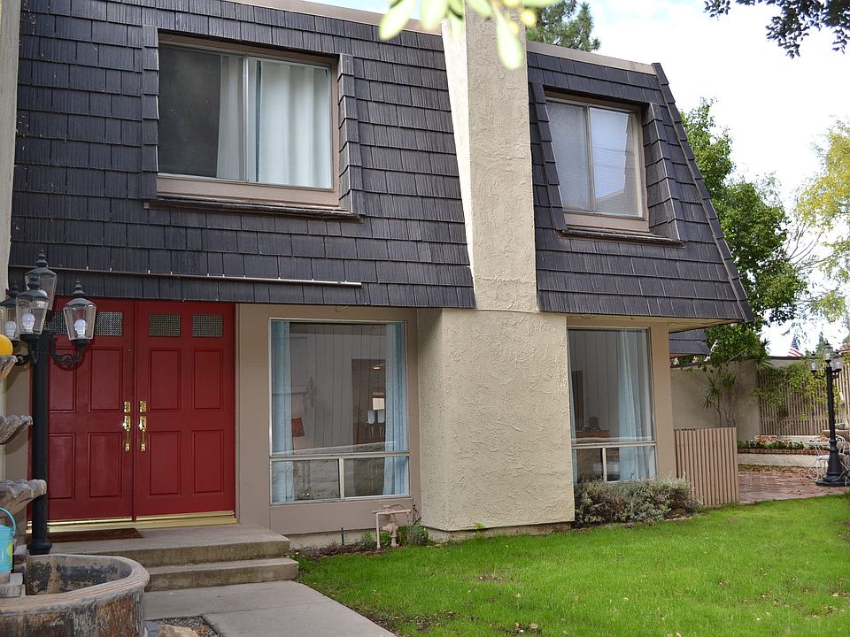 1st image of 2899 Moonflower Cir