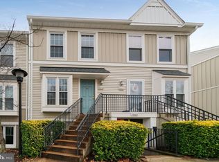 3858 9th Rd S, Arlington, VA 22204