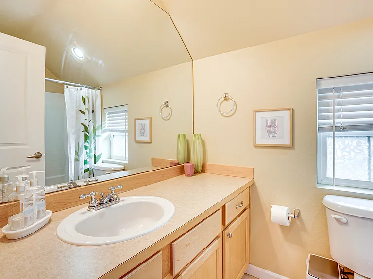 23914 33rd Dr SE — Photo 9
