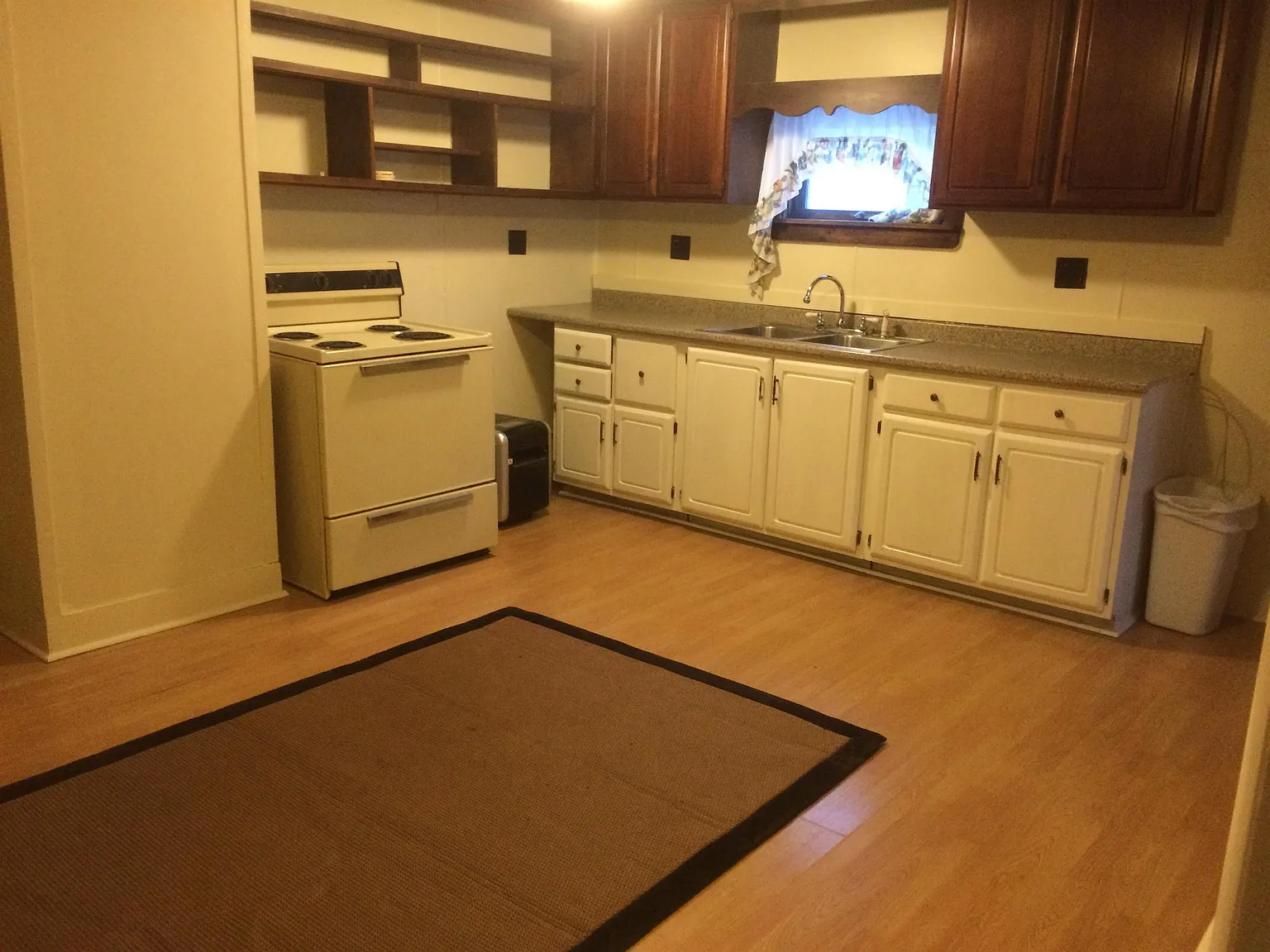 10 Shaw Street - 1 — Photo 2