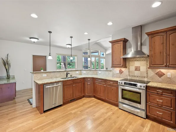 315 S Carr Street, Lakewood, CO 80226