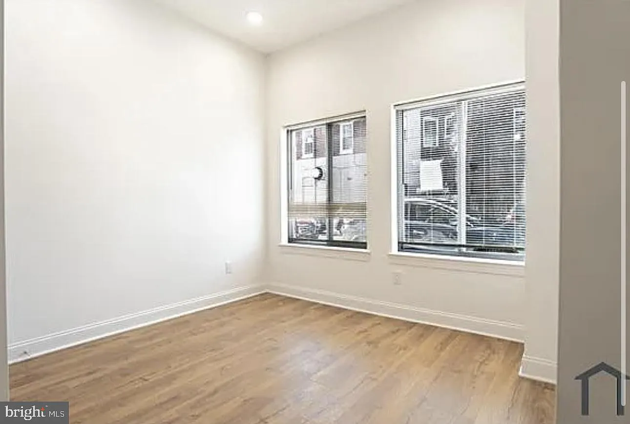 2 bed, 1200 sqft, $1,600 — Photo 3