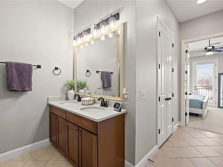 360 Chambers St #1-202 — Photo 13