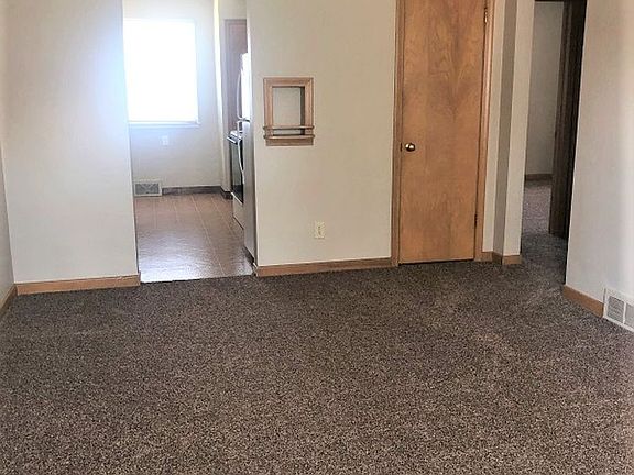 4th image of 1301 E 28th St #1301
