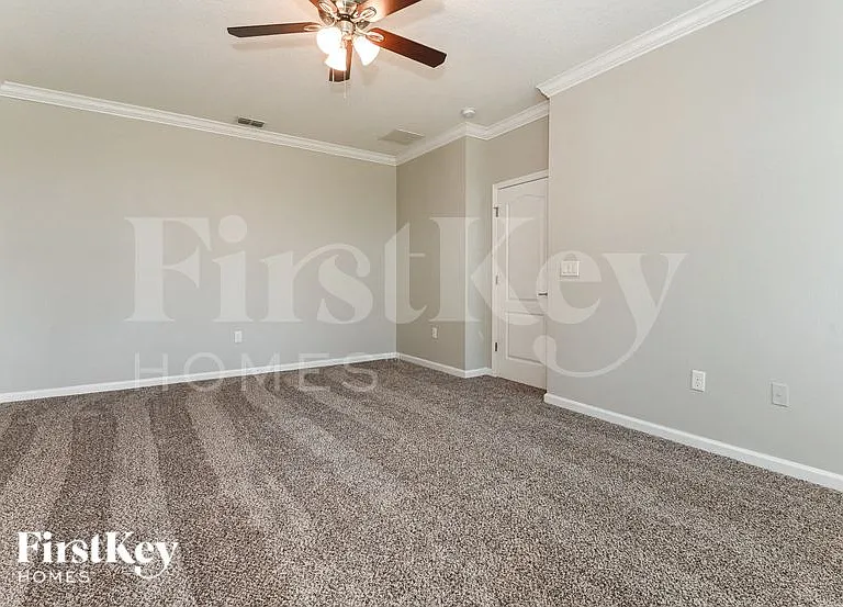 8906 Devon Pines Dr — Photo 9