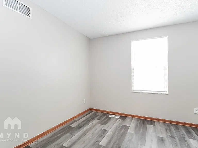 5038 Rolling Rock Ct — Photo 18