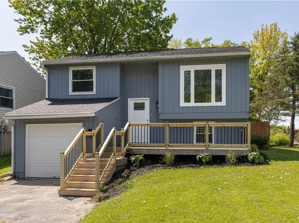 4211 Burningtree Rd, Liverpool, NY 13090