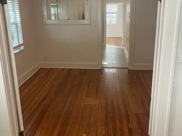 400 SW 10th Ave — Photo 13