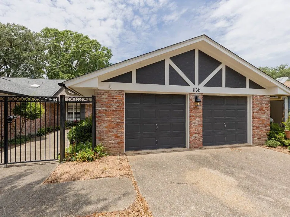 11611 Whisper Valley