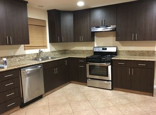 6615 Teesdale Ave, North Hollywood, CA 91606