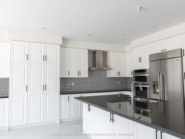 406 Humphrey St — Photo 7