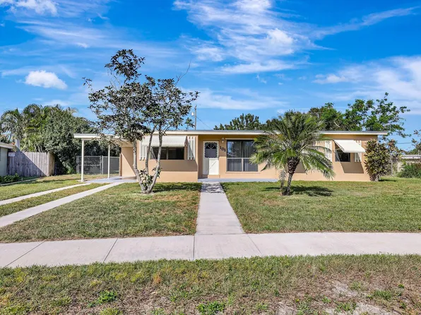 181 SE Solaz Avenue, Port St Lucie, FL 34983