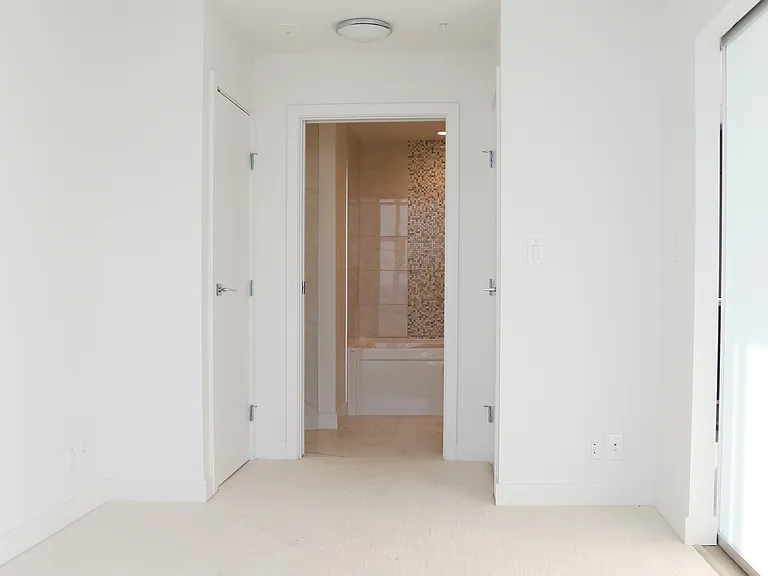 1283 Howe St #3206 — Photo 7