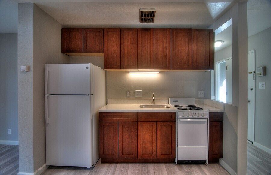 1st image of 319 Poplar Ave #1