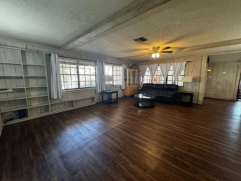 630 N Crooked Lake Dr — Photo 4