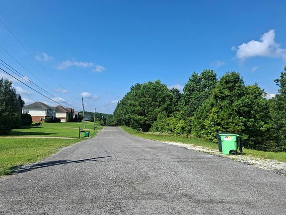4th image of 180 Hidden Ridge Dr