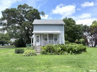 798 Day St, Galesburg, IL 61401