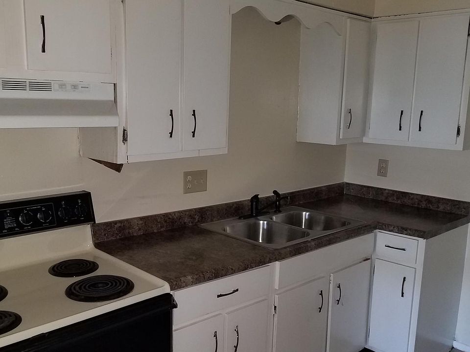 1st image of 200 Central Ave #19