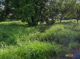 101 N Victoria St, Victoria, TX 77901