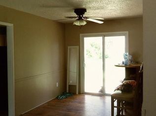 920 W 22nd Ter, Lawrence, KS 66046