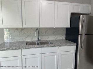 21 Neal St #21, Jackson, NJ 08527