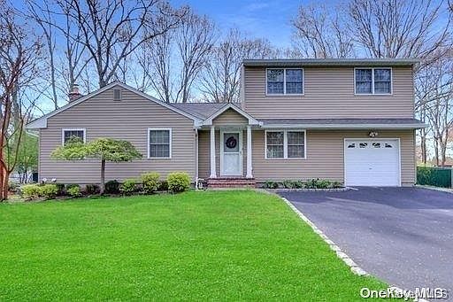 1st image of 16 Mayflower Lane